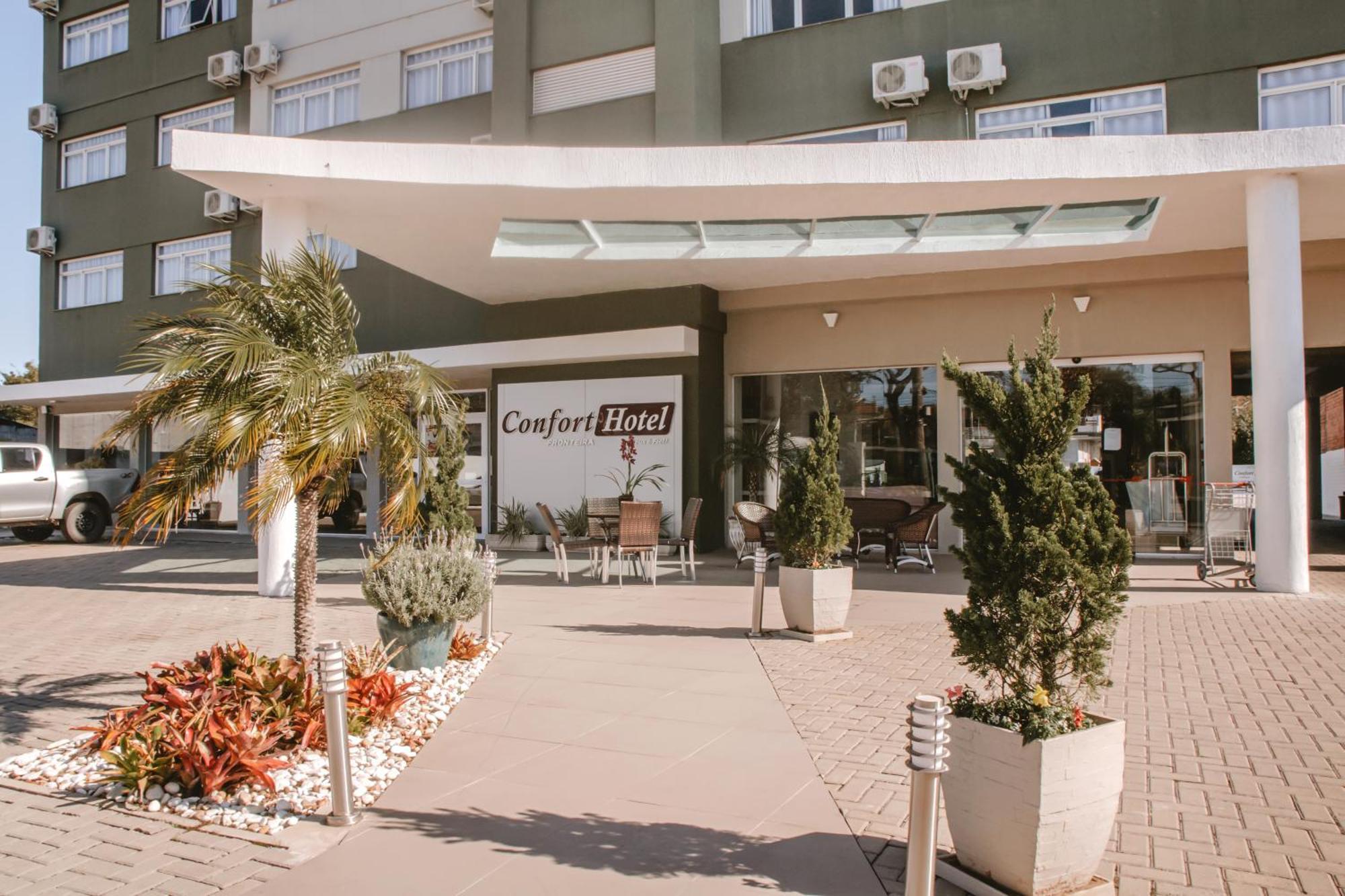 Confort Fronteira 酒店